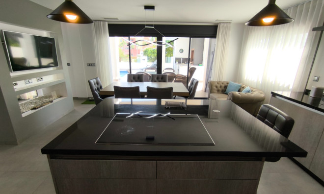 Resale - Villa -
Torre-Pacheco - Mar Menor Golf Resort