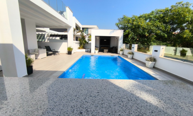 Resale - Villa -
Torre-Pacheco - Mar Menor Golf Resort