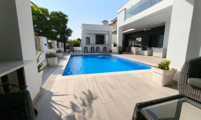 Resale - Villa -
Torre-Pacheco - Mar Menor Golf Resort