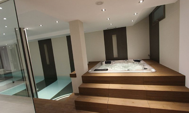 Новое здание - Villa -
Calpe