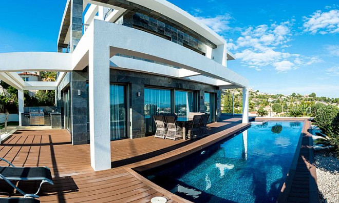 Новое здание - Villa -
Calpe
