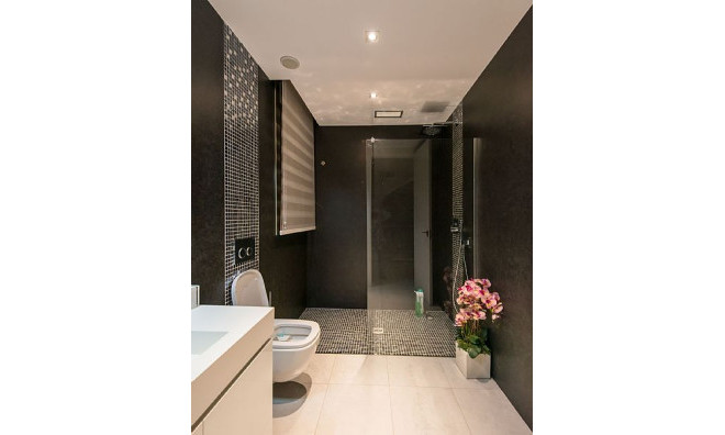 Новое здание - Villa -
Calpe