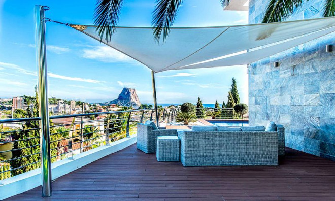 Новое здание - Villa -
Calpe