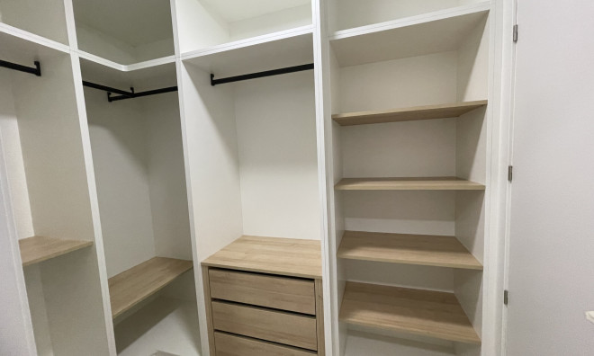 Obra nueva - Adosado -
Heredades