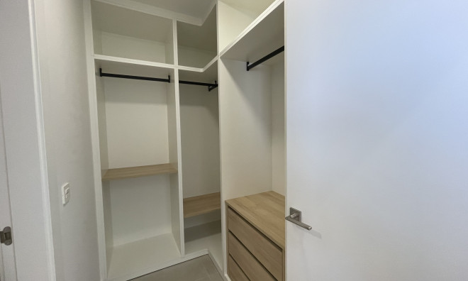 Obra nueva - Adosado -
Heredades