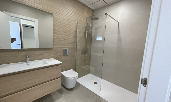 Obra nueva - Adosado -
Heredades