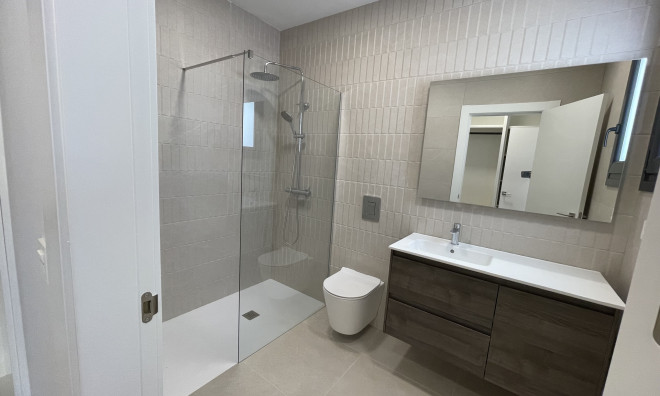 Obra nueva - Adosado -
Heredades