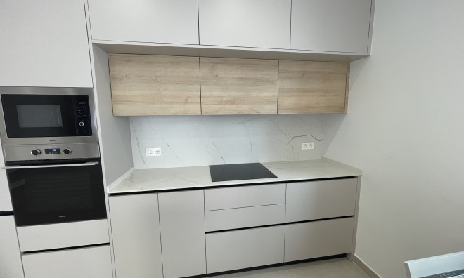 Obra nueva - Adosado -
Heredades