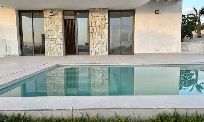 Новое здание - Таунхаус -
Finestrat