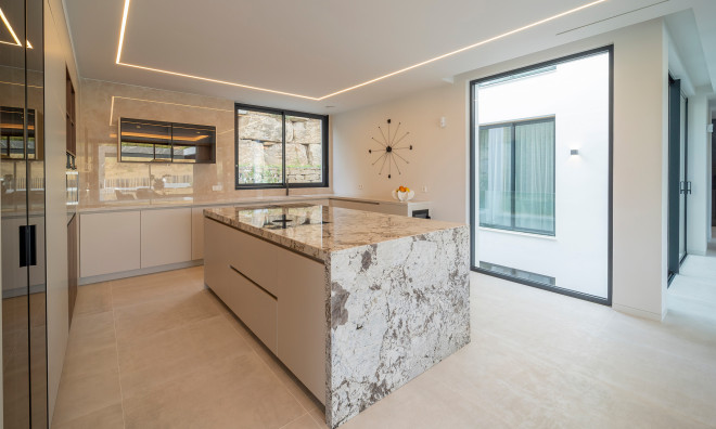 New Build - Villa -
El Paraíso