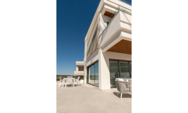 Återförsäljning - Villa -
Alicante - Campoamor