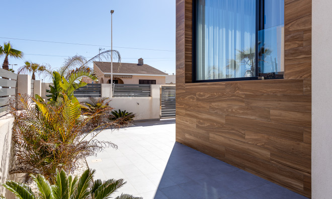 Nybyggnation - Radhus -
La Mata