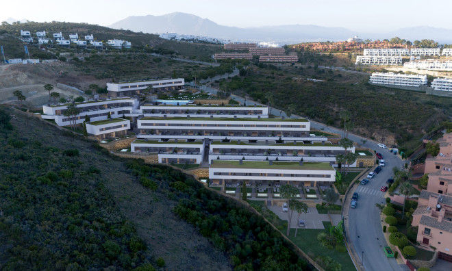 Новое здание - Вилла / Полуотдельная -
San Roque