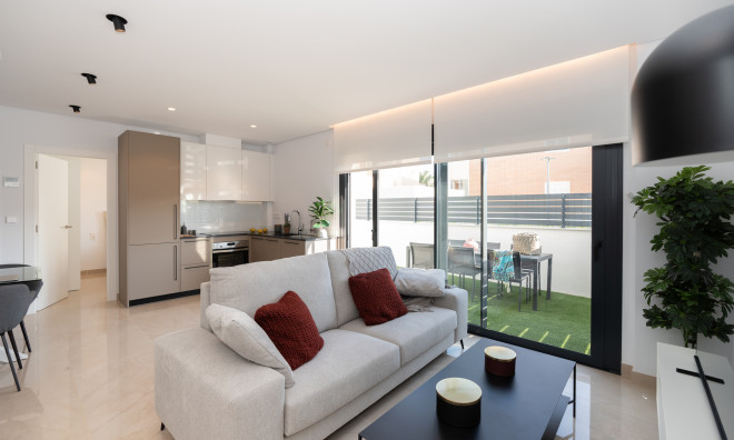 Obra nueva - Villa / Semi pareado -
Elche