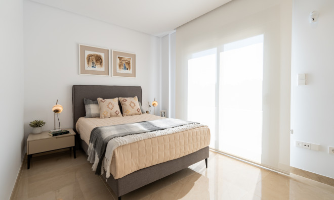 Obra nueva - Villa / Semi pareado -
Elche