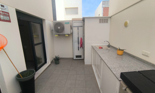 Resale - Apartment / flat -
San Pedro del   Pinatar - San Pedro del Pinatar 