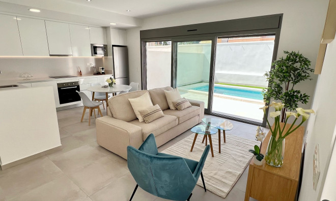 Новое здание - Вилла / Полуотдельная -
Orihuela Costa