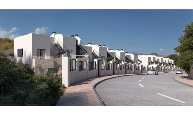 Новое здание - Вилла / Полуотдельная -
Fuengirola