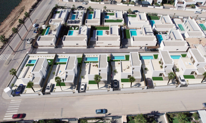 Nouvelle construction - Maison de ville -
Algorfa