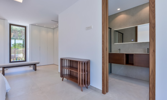 Obra nueva - Villa -
Altea