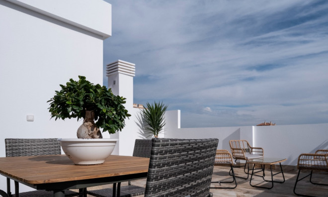 Obra nueva - Villa / Semi pareado -
Murcia