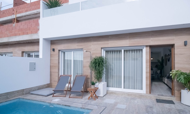 Obra nueva - Villa / Semi pareado -
Murcia