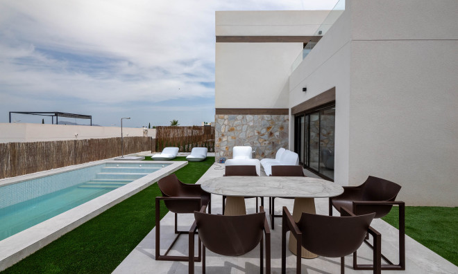 Nouvelle construction - Maison de ville -
Algorfa