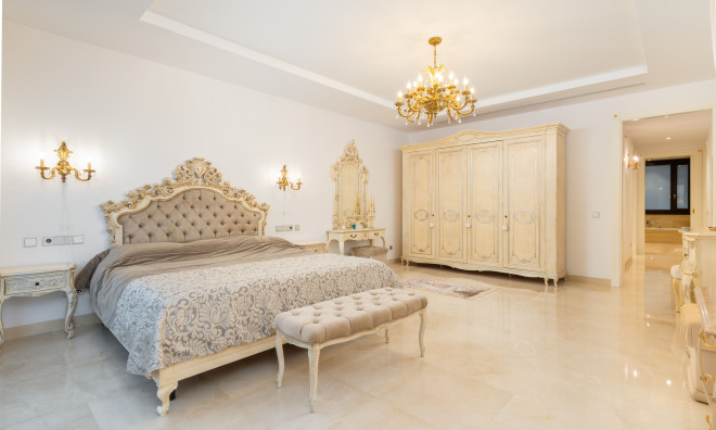 Nouvelle construction - Villa -
Estepona