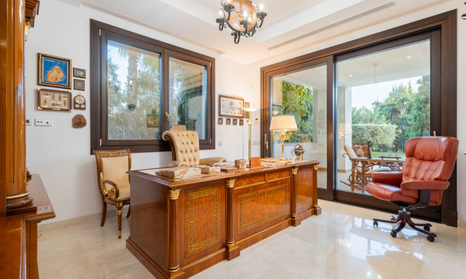 Nouvelle construction - Villa -
Estepona