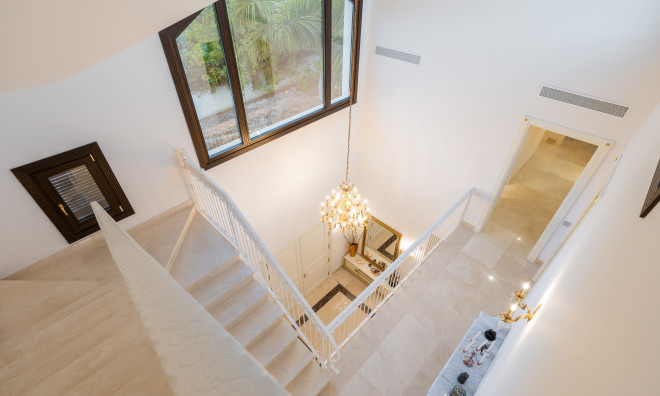 Nouvelle construction - Villa -
Estepona