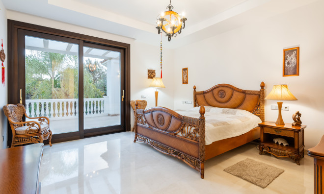 Nouvelle construction - Villa -
Estepona