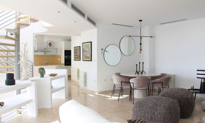 Новое здание - Villa -
Altea