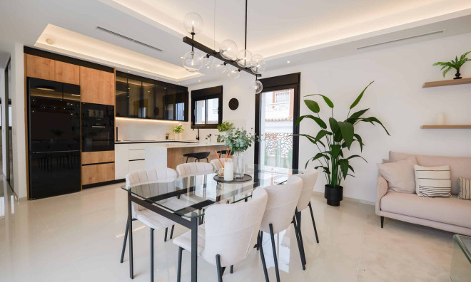 Nybyggnation - Radhus -
Ciudad Quesada