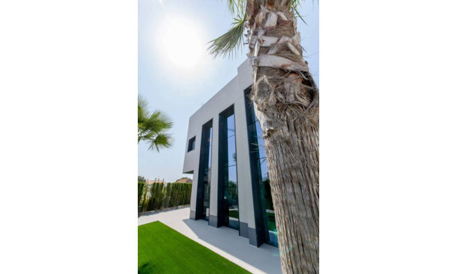 Obra nueva - Villa -
Dehesa de Campoamor