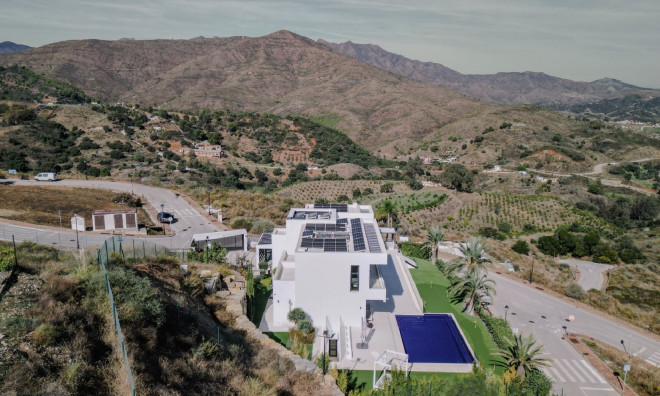 Nybyggnation - Villa -
Mijas