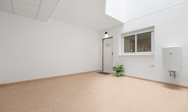 Obra nueva - Ático -
Orihuela Costa