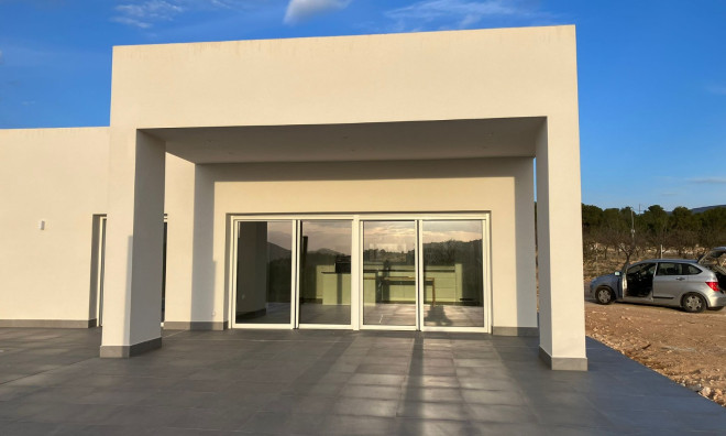 Новое здание - Таунхаус -
Pinoso