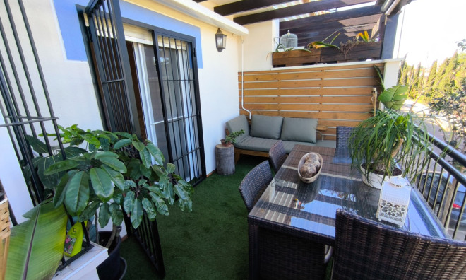 Resale - Bungalow -
Cartagena