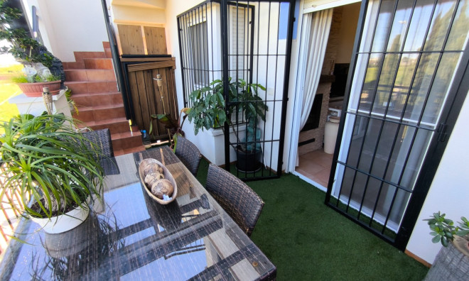 Resale - Bungalow -
Cartagena