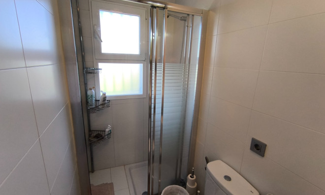 Resale - Bungalow -
Cartagena