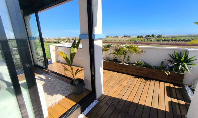 Resale - Bungalow -
Cartagena