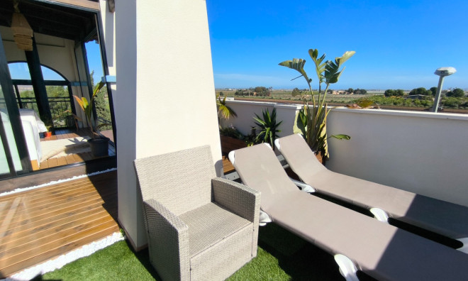 Resale - Bungalow -
Cartagena