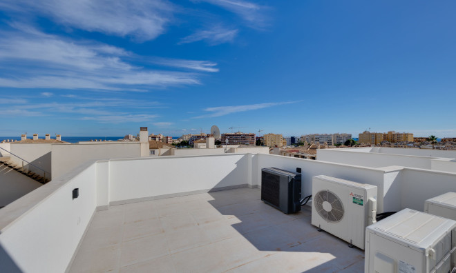 Nieuwbouw Woningen - Villa / Halfvrijstaand -
Torrevieja