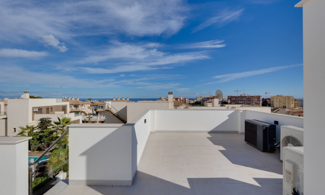 Nieuwbouw Woningen - Villa / Halfvrijstaand -
Torrevieja