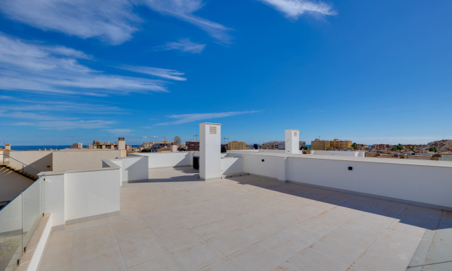 Nieuwbouw Woningen - Villa / Halfvrijstaand -
Torrevieja