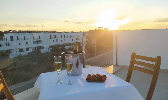 Obra nueva - Adosado -
Orihuela