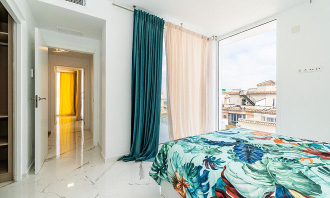 Obra nueva - Adosado -
Orihuela