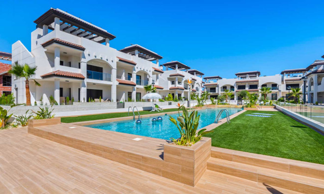 Obra nueva - Bungalow -
Rojales