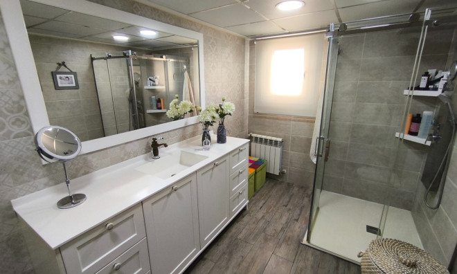 Resale - Villa -
Torre-Pacheco