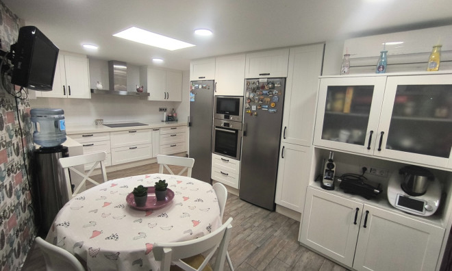 Resale - Villa -
Torre-Pacheco